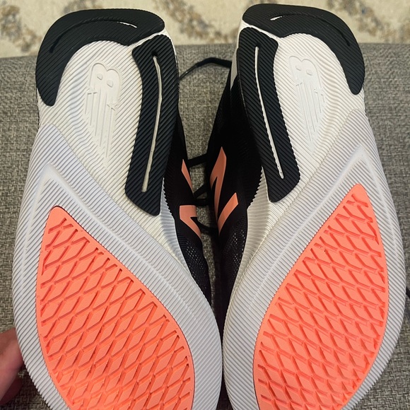 Adidas Fuel Cell Women’s Running Shoes Size 9.5 - Picture 5 of 5